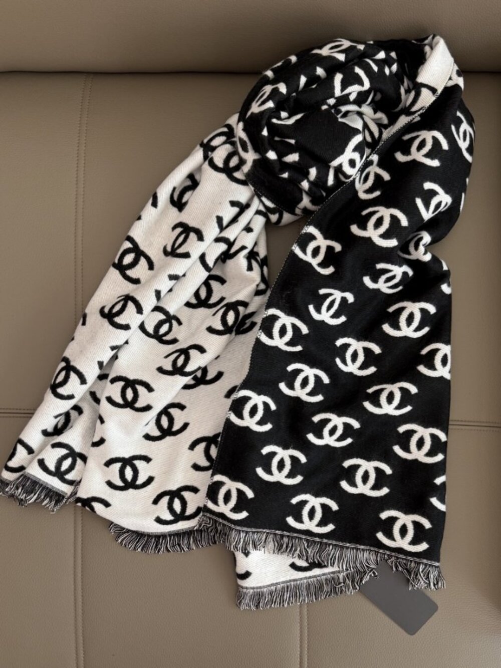 CHANEL Black & White CC Logo Wool Blend Scarf 180cm * 65 cm